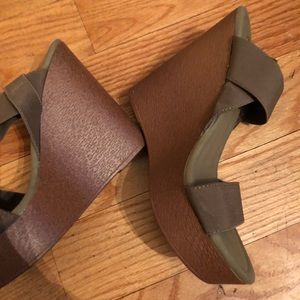 Steve Madden wedge sandals